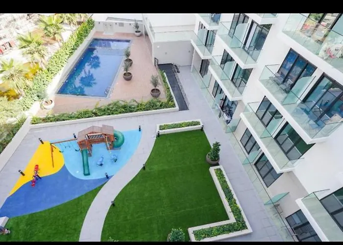 Great Studio In Jvc With Pool