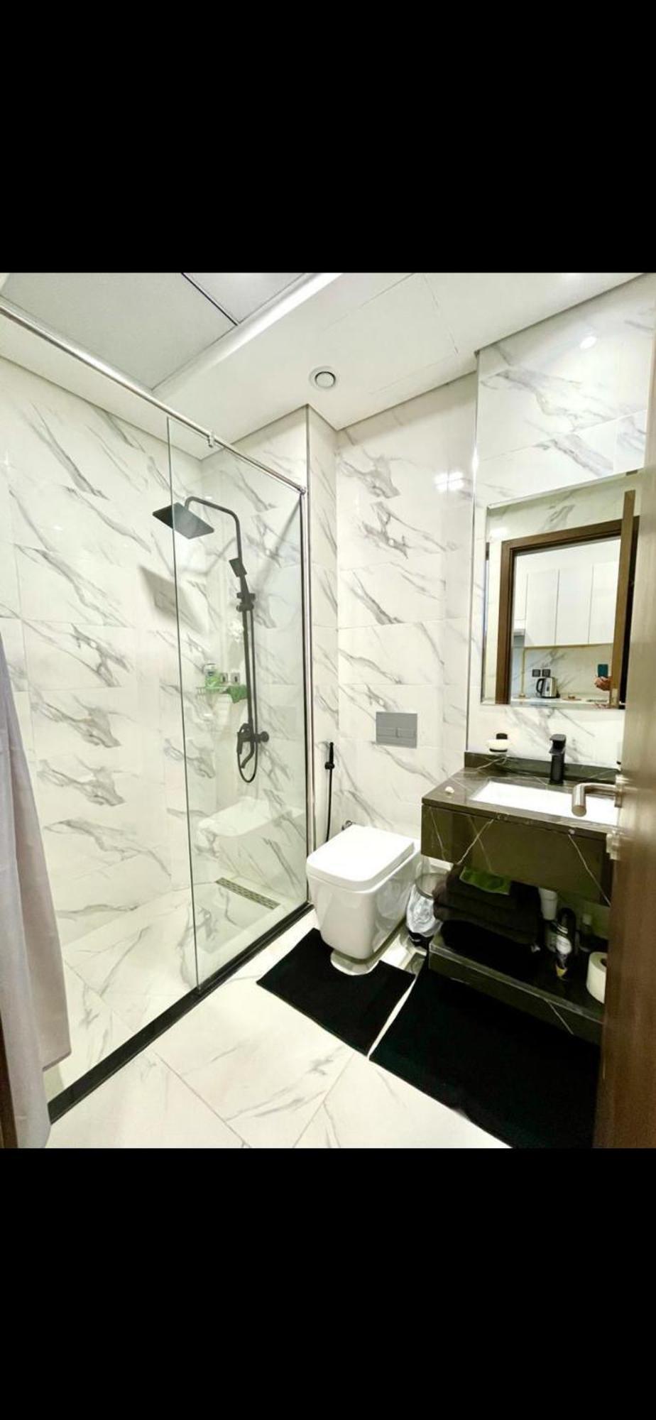 Apartment Great In Jvc With Pool