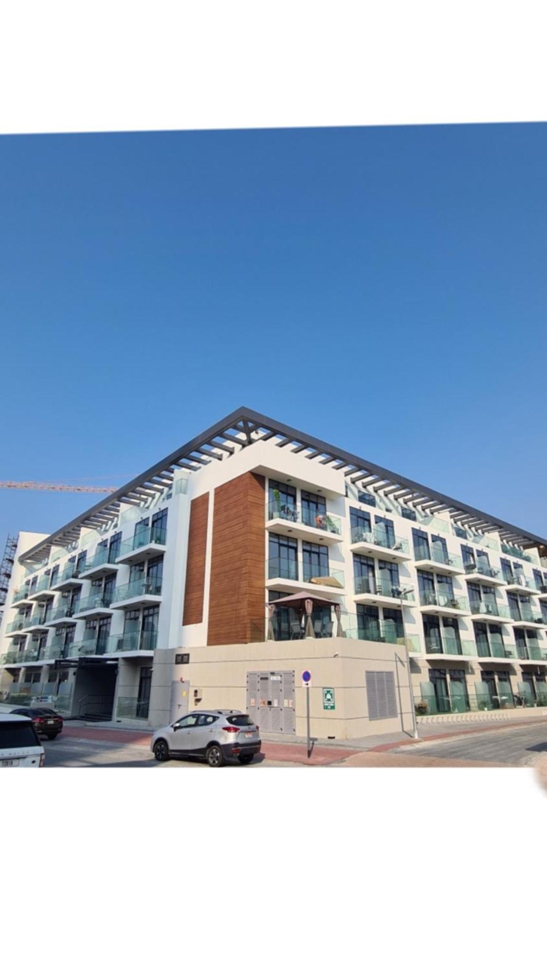 Apartment Great In Jvc With Pool